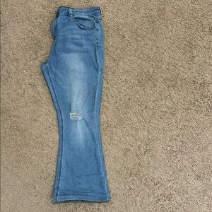 Blue Women's Stretch Flare Jeans w/distressed knees